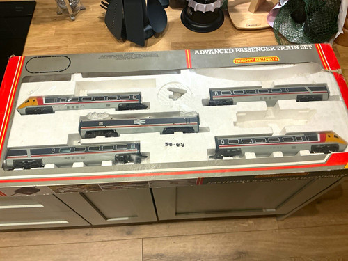 Hornby gauge intercity apt - intercity,