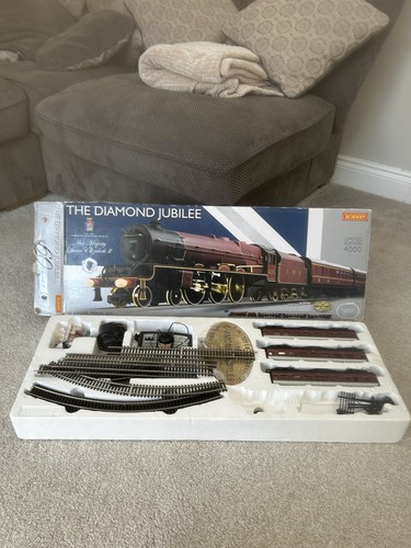 Hornby the diamond - hornby,