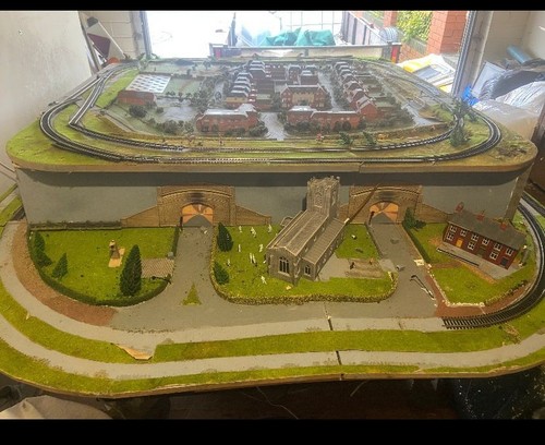 Hornby train set - hornby, with
