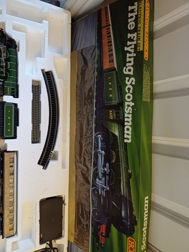 Hornby gauge train - hornby,