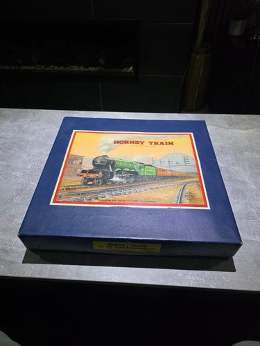 Hornby train set very good - hornby,