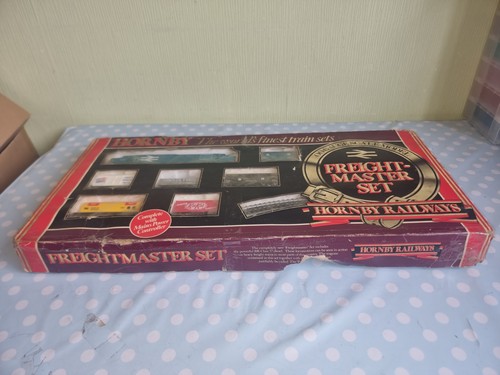 Hornby freightmaster train set - hornby,