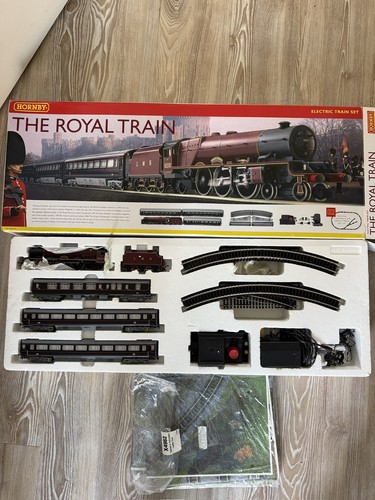 Hornby the royal train - hornby,