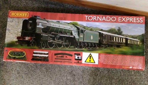 Hornby r1225 tornado - hornby,
