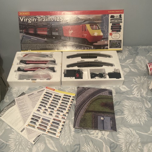 Hornby virgin trains 125 train - trains,
