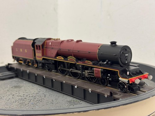 Hornby r1057 royal train set - train,